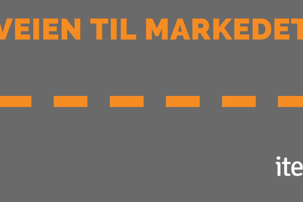 Grå illustrasjon med oransje veistriper og tekst "Veien til markedet"